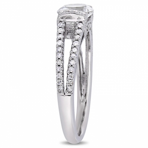 Помолвочное кольцо из белого золота с белым сапфиром 6 мм Круг и бриллиантами