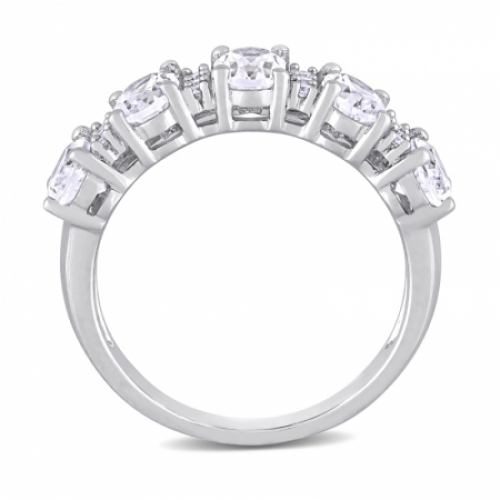 Женское кольцо из белого золота 585 пробы с белым сапфиром и бриллиантом
