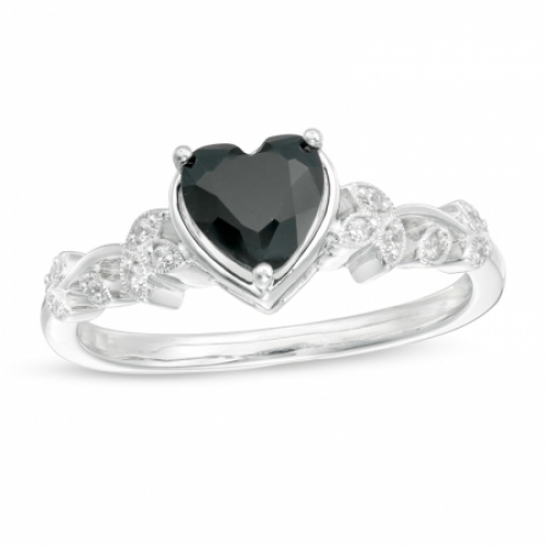 Помолвочное кольцо из белого золота с Черным сапфиром 6*6 огранки Сердце и бриллиантами
