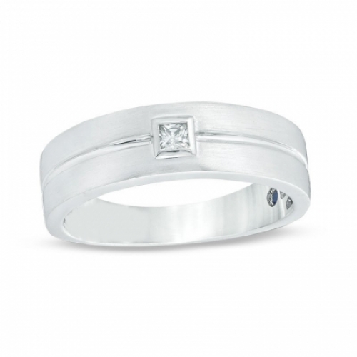 Обручальное кольцо с бриллиантом огранки прицесса и сапфиром