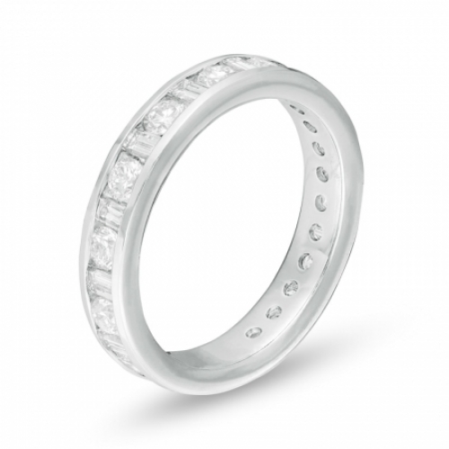 Обручальное кольцо "Феерия чувств" из золота 750 пробы с бриллиантом