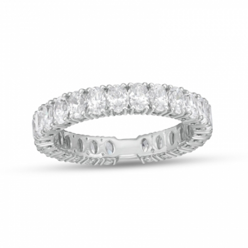 Обручальное кольцо из белого золота с большими овальными бриллиантами по окружности