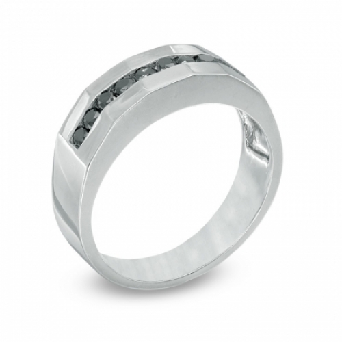 Мужское кольцо из белого золота 585 пробы с черным бриллиантом