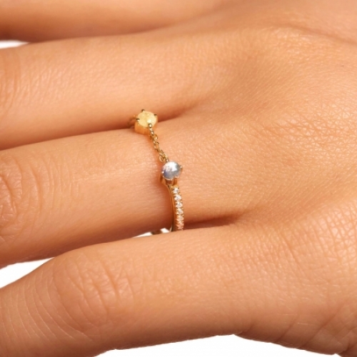 Женское кольцо из серебра 925 пробы с Swarovski Zirconia и лабрадоритом