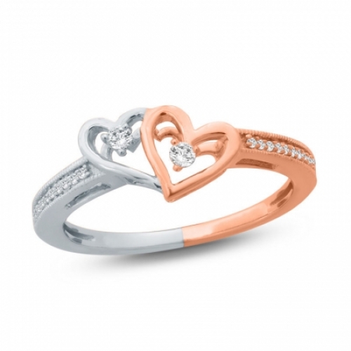 Женское кольцо из серебра 925 пробы с бриллиантом