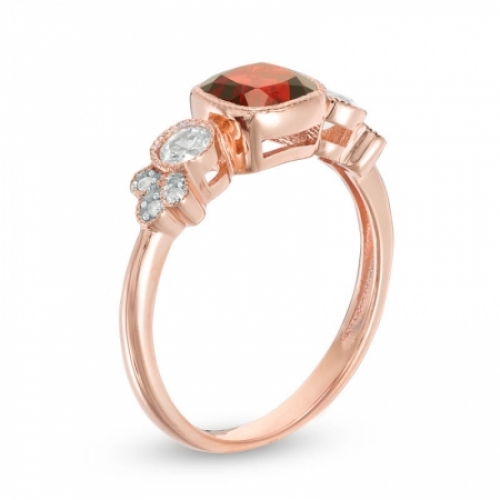 Женское кольцо из красного золота 585 пробы с гранатом, белым сапфиром и бриллиантом