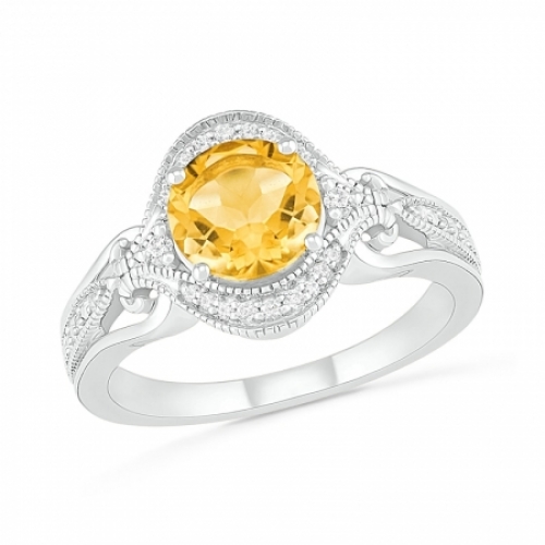 Женское кольцо из серебра с цитрином и бриллиантами