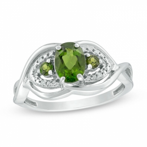 Женское кольцо из серебра с хромдиопсидом и бриллиантами