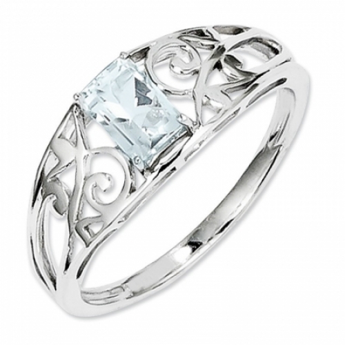 Женское кольцо из серебра с аквамарином