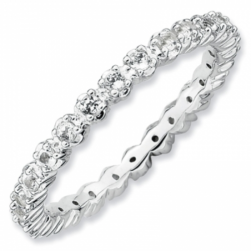 Женское кольцо из серебра с белым топазом