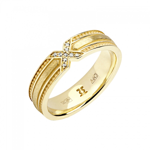 Обручальное кольцо из желтого золота с бриллиантом