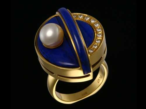 Кольцо из желтого золота с лазурит, бриллиантом, жемчугом