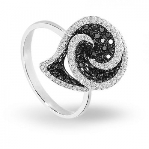 Кольцо с черным бриллиантом