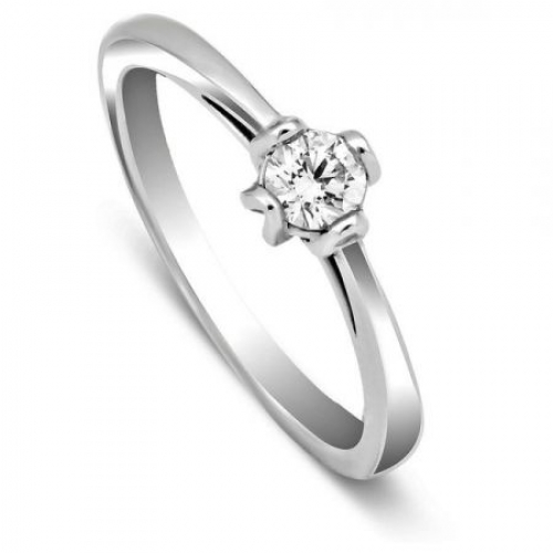 Помолвочное кольцо  из белого золота с бриллиантом