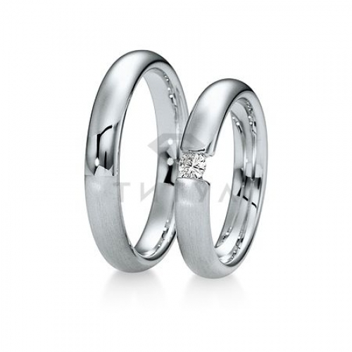 Платиновые парные обручальные кольца (ширина 4 мм.) (цена за пару)