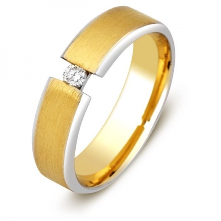 Ювелирная компания «ТИТУЛ» Обручальное кольцо из желтого золота с бриллиантом