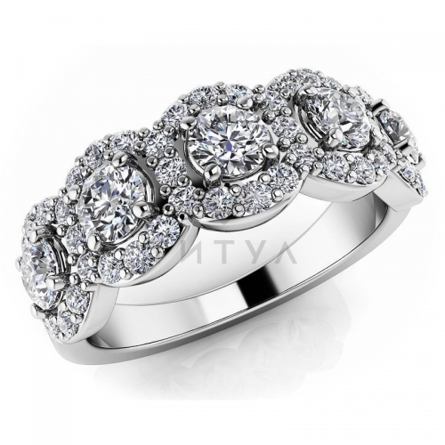 Обручальное кольцо из белого золота с муассанитами