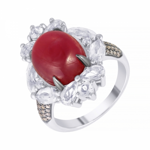 Кольцо из белого золота с рубином облагороженным, бриллиантами и топазами