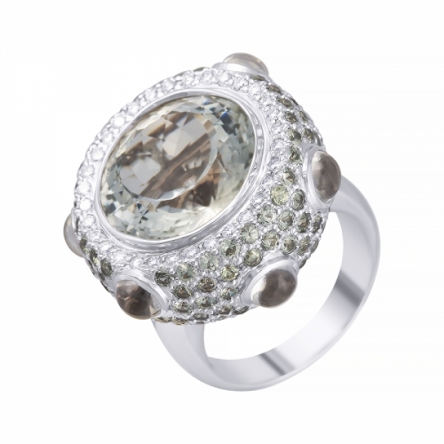 Кольцо из белого золота с аметистами, бриллиантами и сапфирами