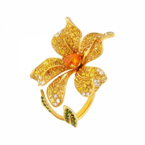 Кольцо из золота с бриллиантами, сапфирами и цаворитами (цветы)