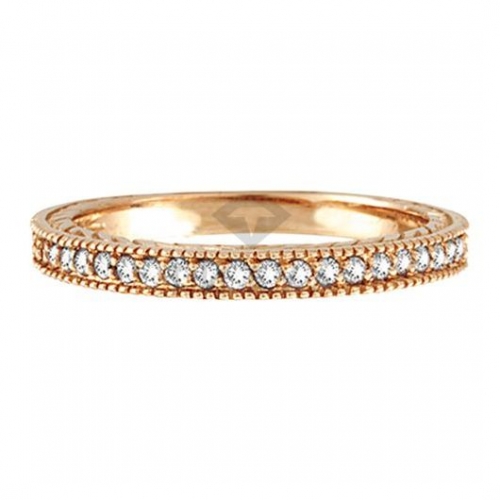 Женское обручальное кольцо из красного золота с муассанитами