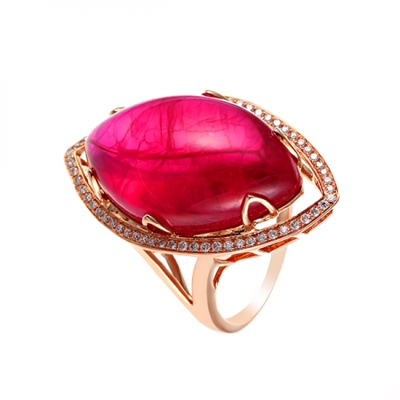 Кольцо из розового золота 585 пробы с бриллиантами и рубином выращенным