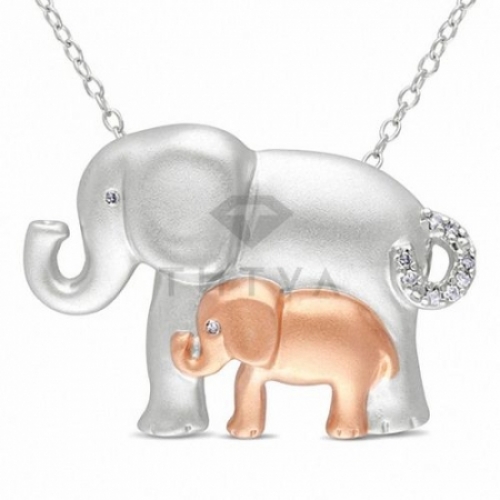 Подвеска из серебра с бриллиантами в форме слонов