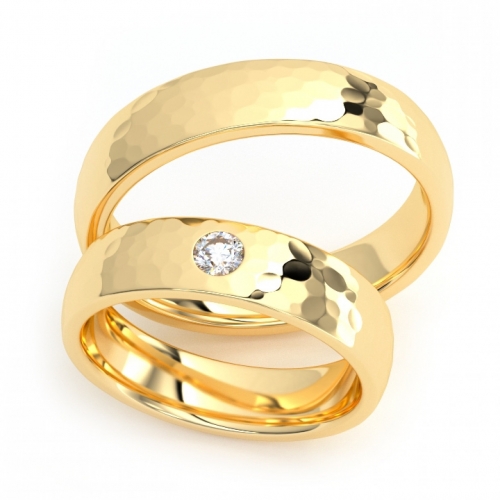 Золотые парные обручальные кольца из желтого золота 750 пробы с бриллиантом 0.1 карат (цена за пару)