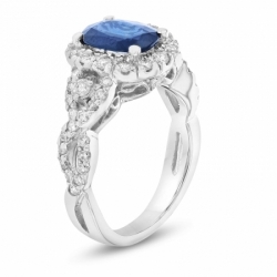 Помолвочное кольцо из белого золота с Голубым овальным сапфиром 9*7 мм и бриллиантами
