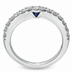 Обручальное кольцо "Утонченная красота" с сапфиром и бриллиантами