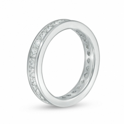 Обручальное кольцо "Стильная принцесса" из белого золота с бриллиантами по кругу