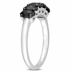 Женское кольцо из белого золота 585 пробы с черным бриллиантом