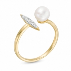 Женское кольцо из желтого золота 585 пробы с белым жемчугом и бриллиантом
