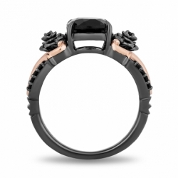 Женское кольцо из серебра 925 пробы с ониксом и черным бриллиантом