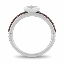 Женское кольцо из серебра с гранатом и бриллиантами