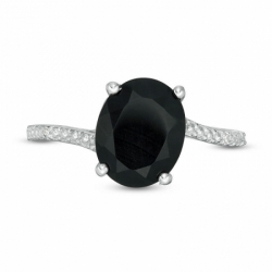 Женское кольцо из серебра с ониксом и бриллиантами