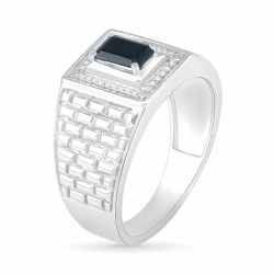 Мужское кольцо из серебра со шпинелью и бриллиантами