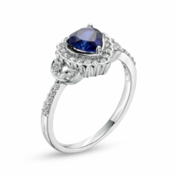 Женское кольцо из серебра с сапфирами