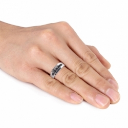 Мужское кольцо из серебра с сапфиром
