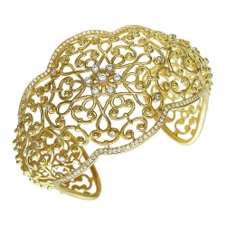 Декоративный браслет Ажур из желтого золота c бриллиантом