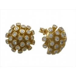 Серьги-гвоздики из желтого золота c бриллиантом
