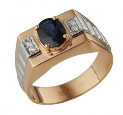 Мужское золотое кольцо с сапфиром огранки овал и бриллиантами