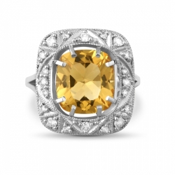 Кольцо из белого золота с цитрином и бриллиантами