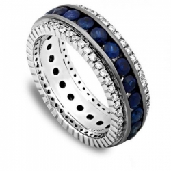 Обручальное кольцо из белого золота с бриллиантами и сапфирами
