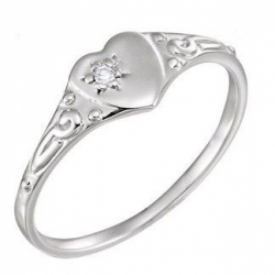 Детское кольцо "Сердце"  из белого золота с бриллиантом