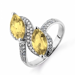 Кольцо из белого золота с цитрином и бриллиантом
