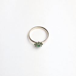 Золотое кольцо Цветок с изумрудом, бриллиантами