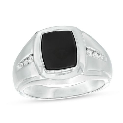 Мужское кольцо из белого золота с ониксом и бриллиантом