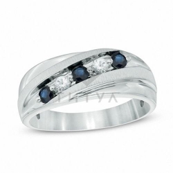 Мужское кольцо из белого золота с синими и белыми сапфирами