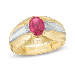 Мужское кольцо из комбинированного золота с рубином огранки овал и бриллиантами